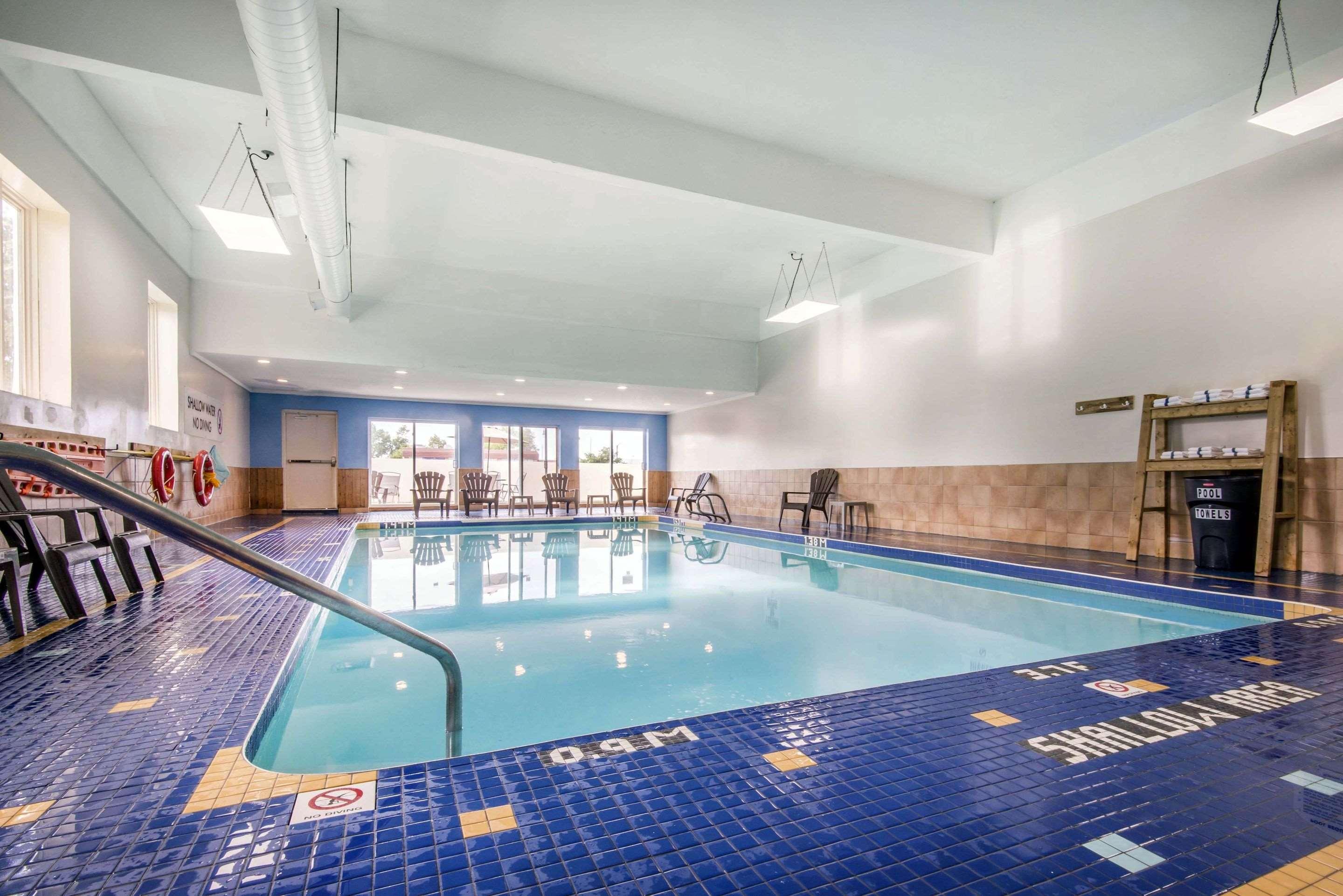 Comfort Inn & Suites Collingwood Eksteriør bilde