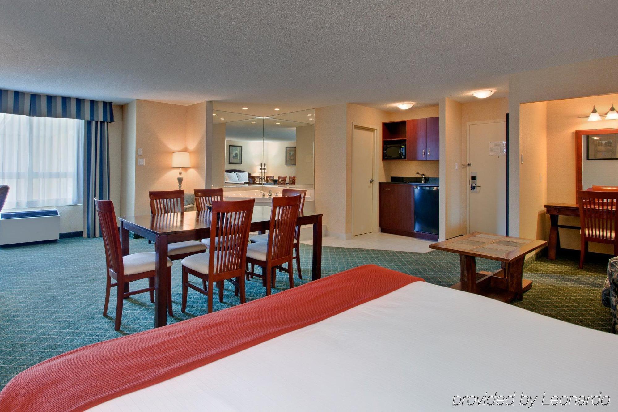 Comfort Inn & Suites Collingwood Eksteriør bilde