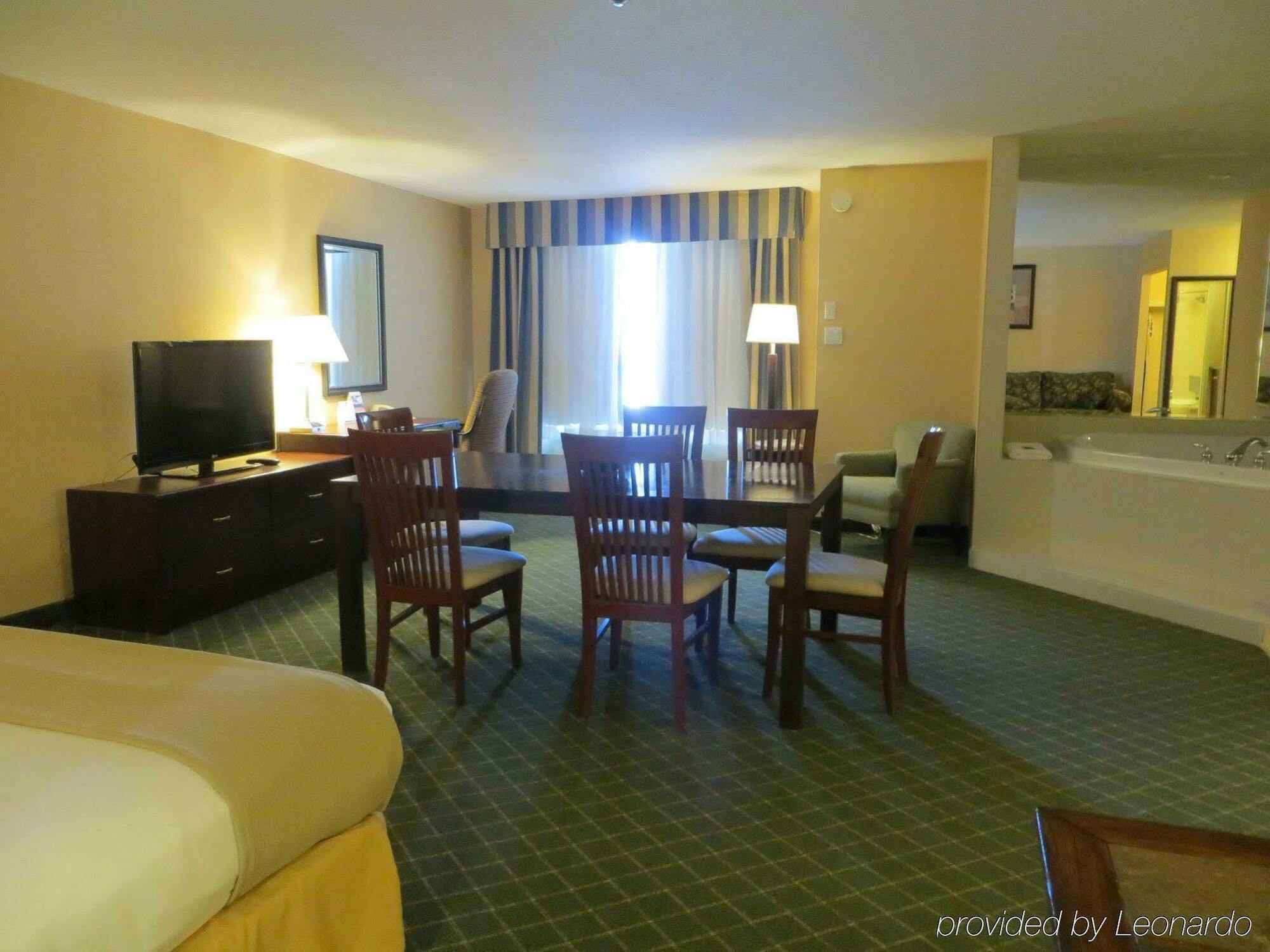 Comfort Inn & Suites Collingwood Eksteriør bilde